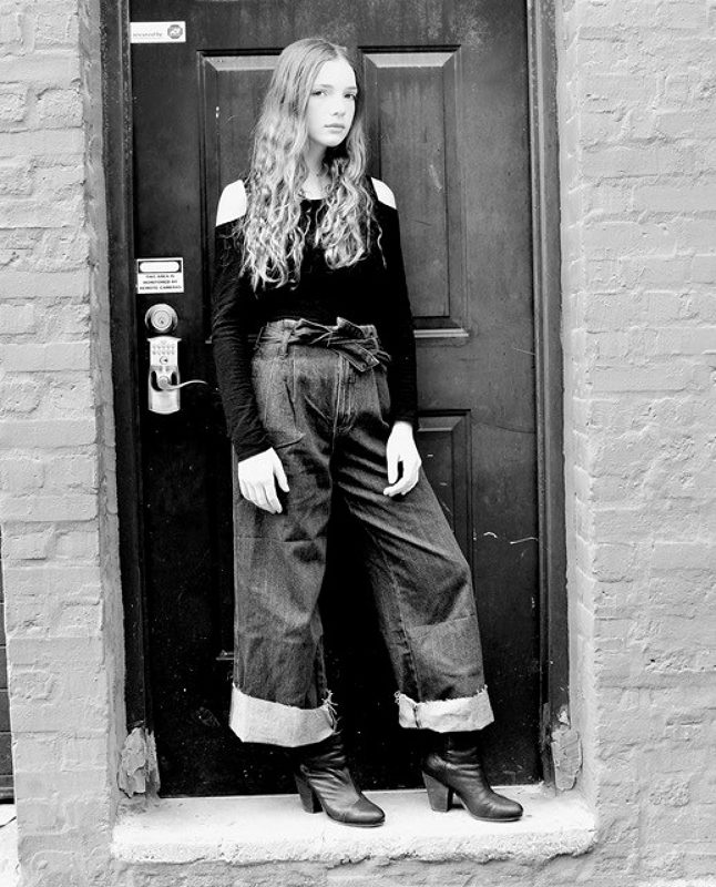 Charlotte Ochstein portfolioImage 205571