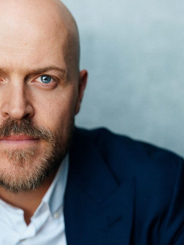 Hunter Emery picture 695025