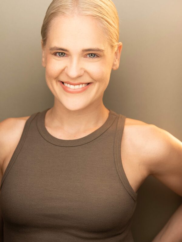 Mishay Petronelli picture 694226