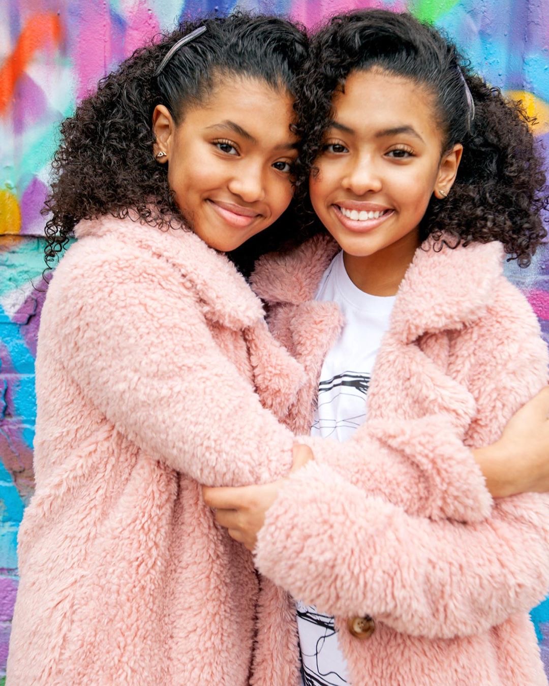 Anais and Mirabelle Lee