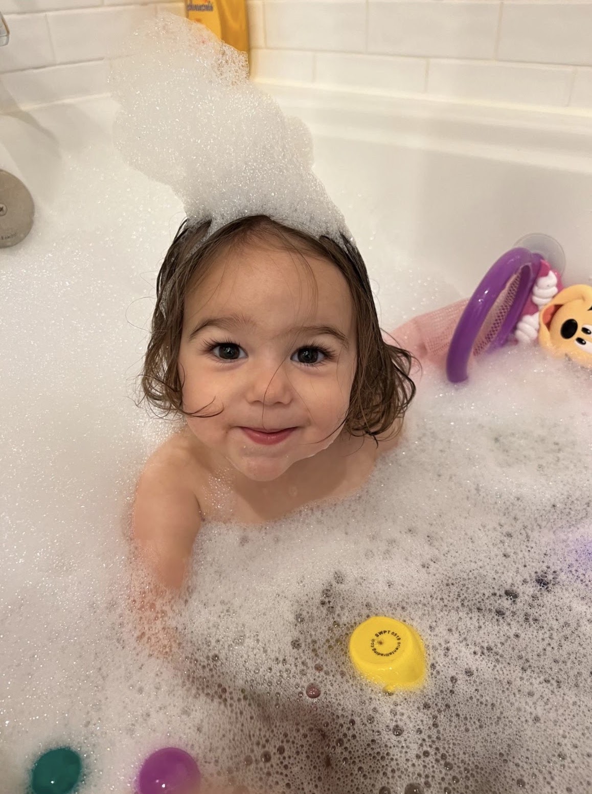 IZZY GRAUBART