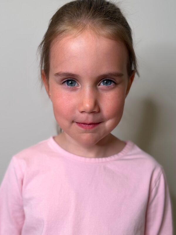 IRIS PLAHN picture 695972