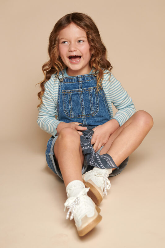 Navy H. portfolioImage 672874