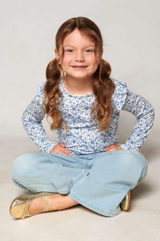 Navy H. portfolioImage 672949