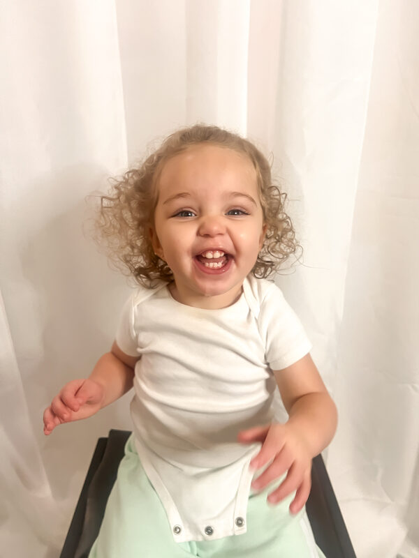 Melody R. portfolioImage 680590