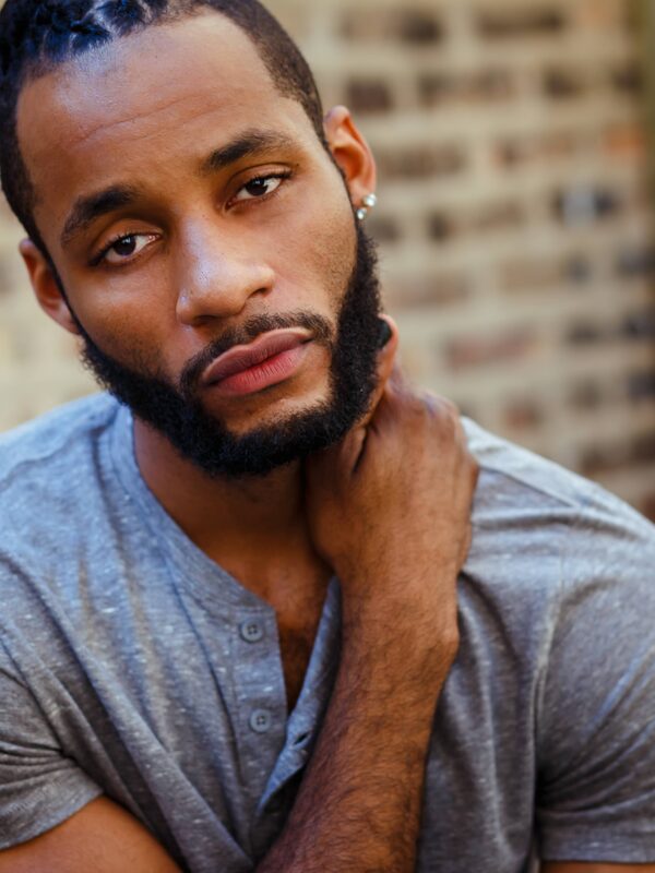 Rasell Holt picture 685780