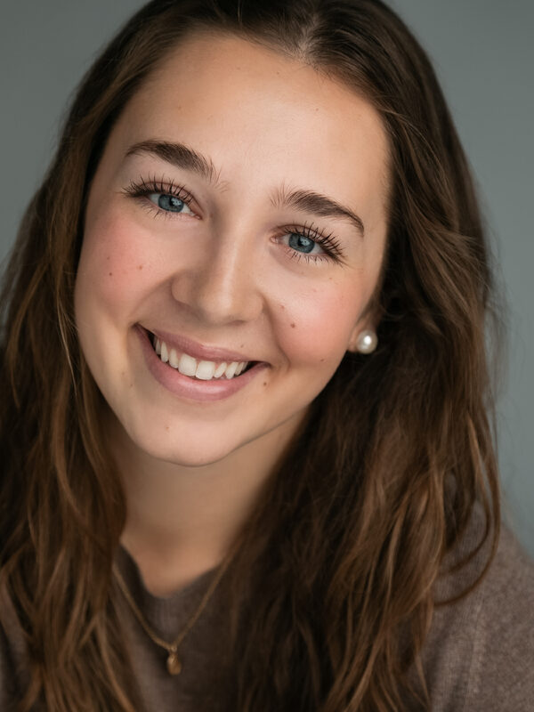 Ella Saliba picture 700953